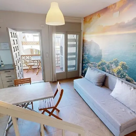 Maison Dans Piscine Casa de Férias *