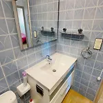Maison Dans Piscine *