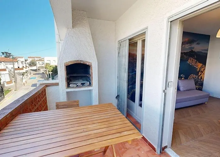 بيت للعطل Maison Dans Piscine